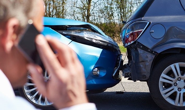 Top Reasons You Need an Accident Lawyer After a Serious Car Crash